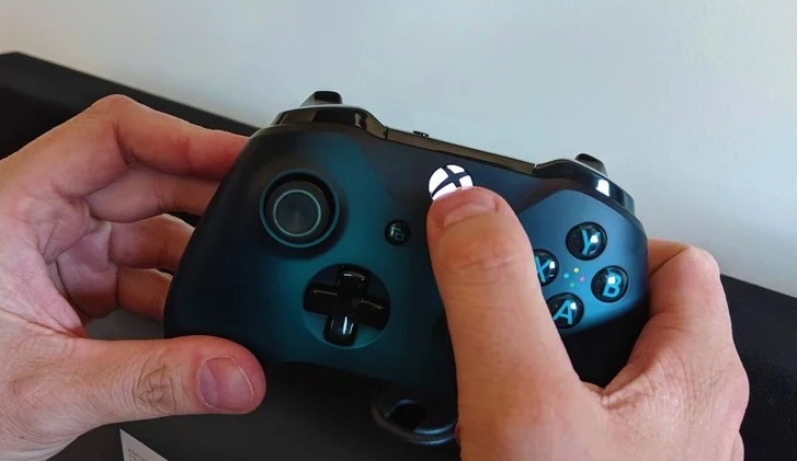Xbox One Xbox Series X Xbox Seriessのコントローラーをスイッチでワイヤレスペアリング接続使用する方法 やり方設定方法 Switch Pcゲーマーのレビューとエミュレーター